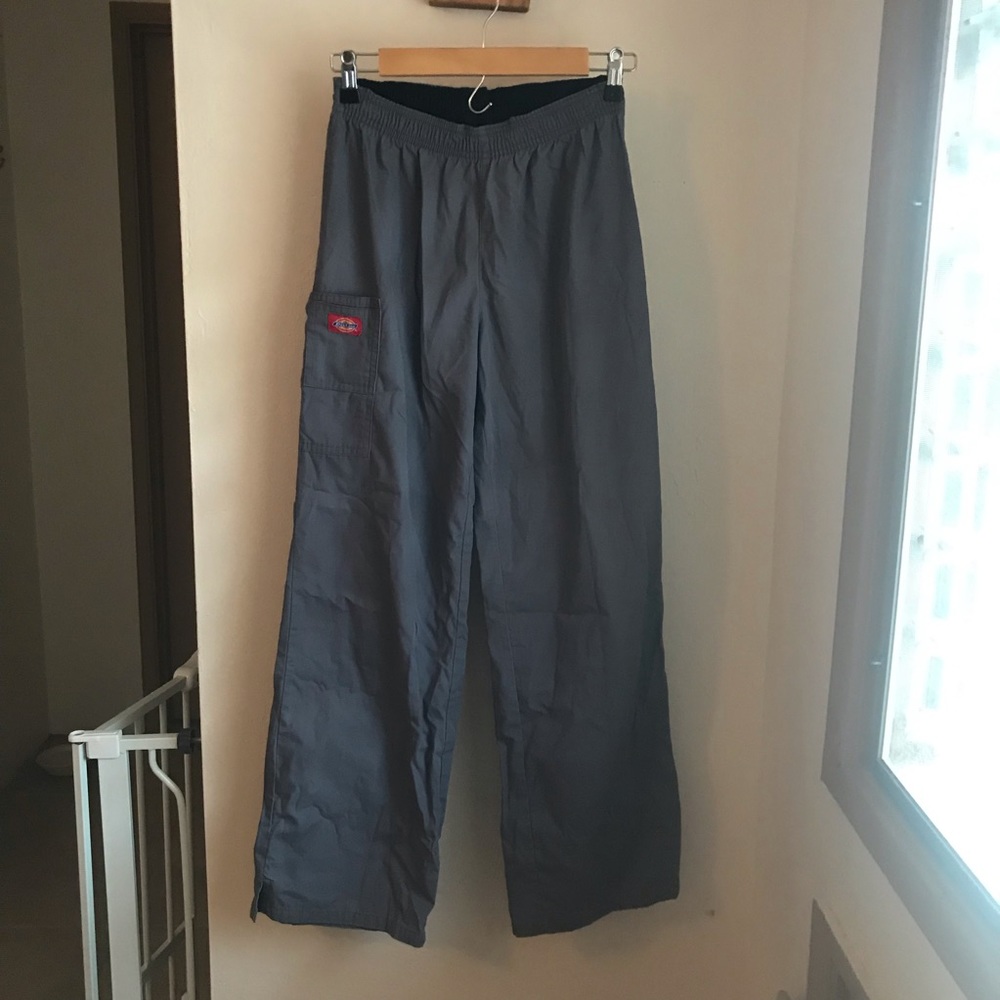 Dickies scrub pants gray